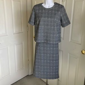 NWT Jasmine & Juliana 2pc set top M & skirt Size 4  plaid pattern back zipper